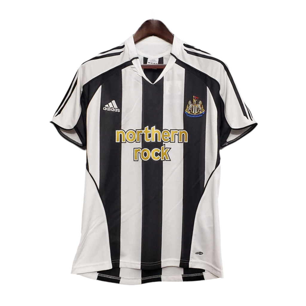 4FD1F533-ADAF-4716-8943-593EF3C3AB93.png Jersey Newcastle Retro 2005/2006 - Image 1