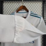 2017-2018 Retro Real Madrid Home Kit Long Sleeve - Image 4